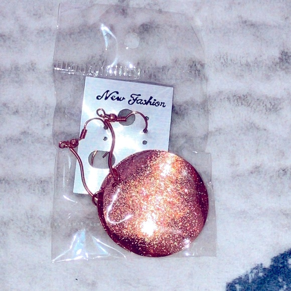 Fashion Jewelry Earrings 💖 - Picture 4 of 6